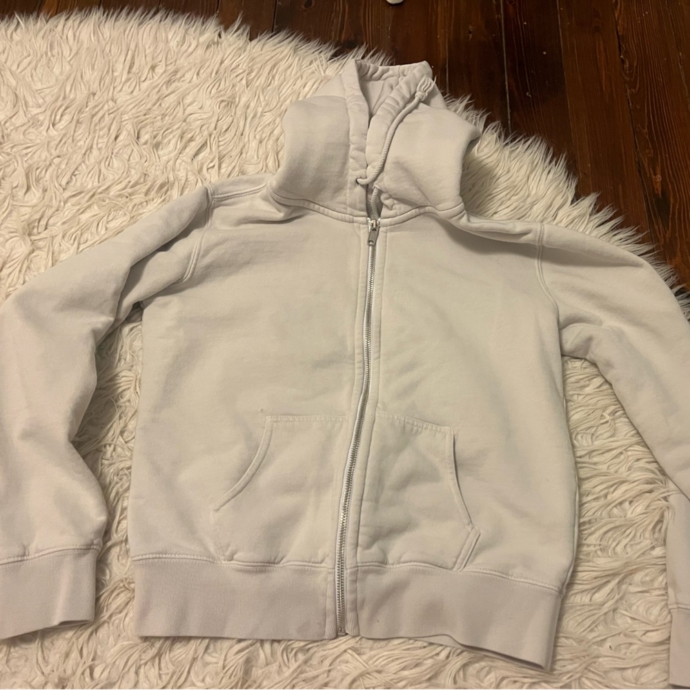 Classic Brandy zip up